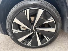 Geely Boyue L 2023 2.0TD DCT Flagship - ფოტო 14