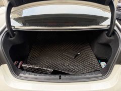 BMW 3 Series 325Li M Sport Package - ფოტო 11