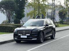 Lincoln Aviator 3.0T V6 AWD Elite - ფოტო 1