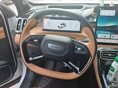 Geely Boyue L Fourth Generation 1.5TD DCT Jinxiu - ფოტო 15