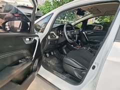 Geely Emgrand X3 2020 1.5L Manual Elite - ფოტო 12