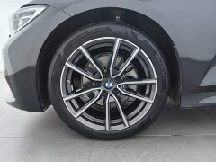 BMW 3 Series 320Li M Sport Package - ფოტო 17