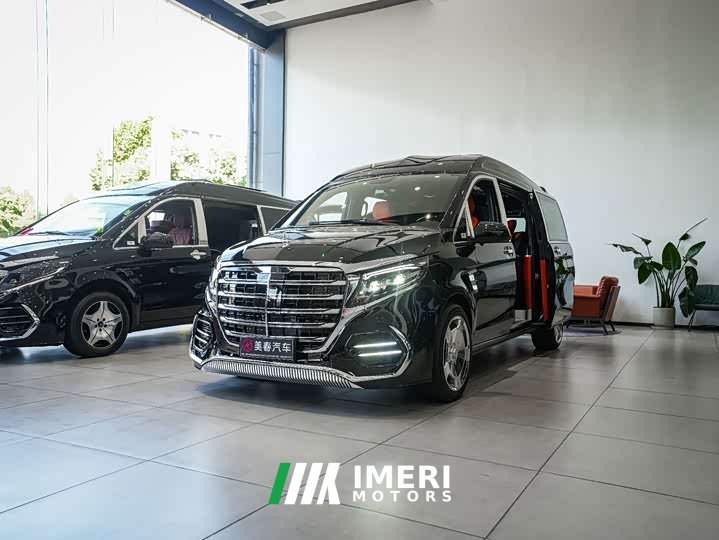 Mercedes-Benz Vito 2.0T Business Edition 7-Seater