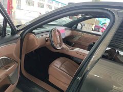 Nio Lerado L90 Max Six-Seater - ფოტო 7