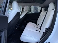 Tesla Model Y Long Range All-Wheel Drive - ფოტო 11