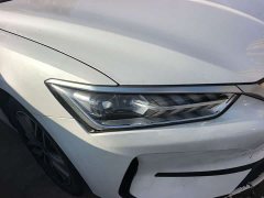 BYD Qin PLUS EV 500KM Luxury - ფოტო 8