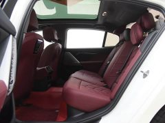 BMW 5 Series 525Li M Sport Package - ფოტო 13