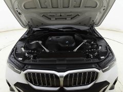 BMW 5 Series 525Li M Sport Package - ფოტო 15