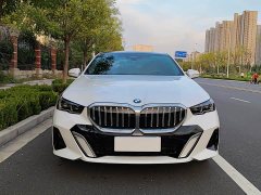 BMW 5 Series 525Li M Sport Package - ფოტო 20