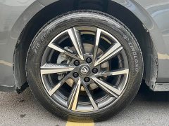 Changan Yida Blue Whale NE 1.5T GDI DCT Navigator - ფოტო 5