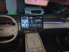 XPeng P7 Extended Range 1550 Max Flagship - ფოტო 13
