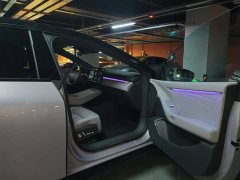 XPeng P7 Extended Range 1550 Max Flagship - ფოტო 8