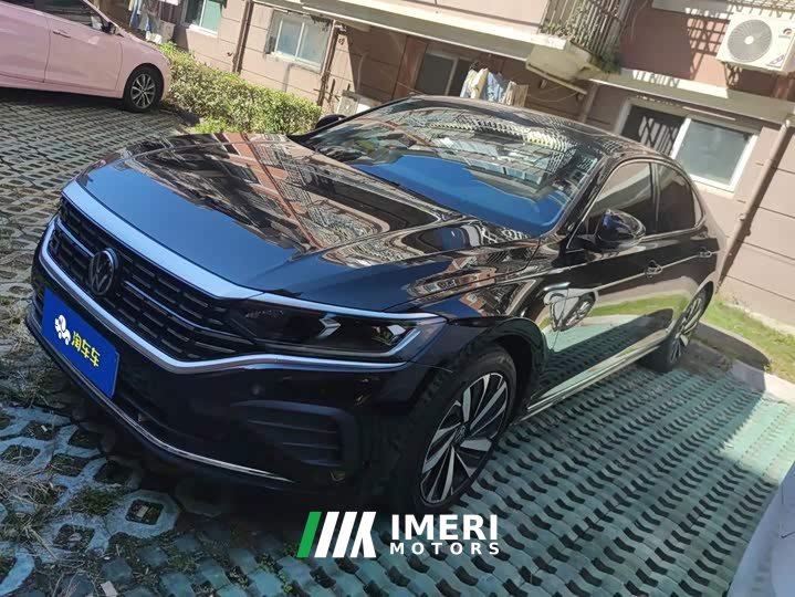 Volkswagen Passat Outstanding Edition 380TSI Dragon Ascendant Version - ავტომობილი ჩინეთიდან