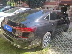 Volkswagen Passat Outstanding Edition 380TSI Dragon Ascendant Version - ფოტო 3