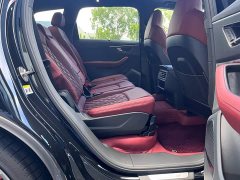 Audi SQ7 2024 4.0 TFSI - ფოტო 10
