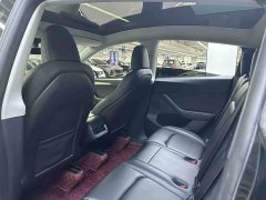 Tesla Model Y Rear-Wheel Drive - ფოტო 6