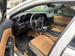 Lexus RZ 450e AWD Luxury Edition - ფოტო 5