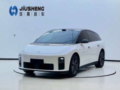 Li Auto i6 2025 Two-Wheel Drive Standard - ფოტო 1