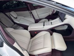 Xiaomi YU7 2025 Rear-Wheel Drive Long-Range Edition - ფოტო 12