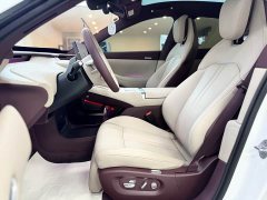 Xiaomi YU7 2025 Rear-Wheel Drive Long-Range Edition - ფოტო 8