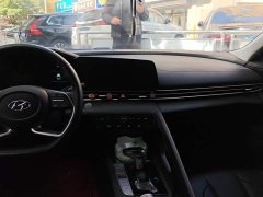 Hyundai Elantra 1.5L CVT Luxury - ფოტო 13