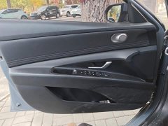 Hyundai Elantra 1.5L CVT Luxury - ფოტო 7