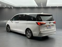 Buick GL8 ES Luxe Comfort - ფოტო 7