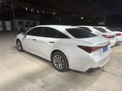 Toyota Avalon 2019 Hybrid 2.5L Luxury National V - ფოტო 2