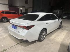 Toyota Avalon 2019 Hybrid 2.5L Luxury National V - ფოტო 3