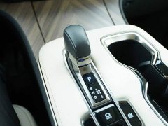 Lexus LM 350h Seven-Seater Elegant Edition - ფოტო 8