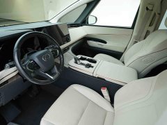 Lexus LM 350h Seven-Seater Elegant Edition - ფოტო 9