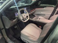 Buick Zhijing E7 1600 Ultra-Loaded Turbo Edition - ფოტო 7