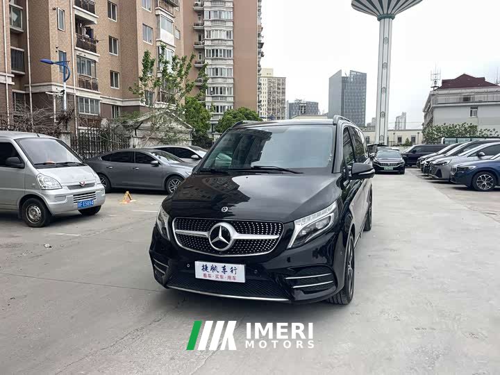 Mercedes-Benz V-Class V 260 L Long Wheelbase Luxury Edition