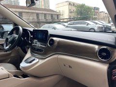 Mercedes-Benz V-Class V 260 L Long Wheelbase Luxury Edition - ფოტო 8