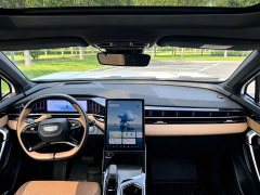 Geely Boyue L 1.5TD DCT Luxury - ფოტო 9