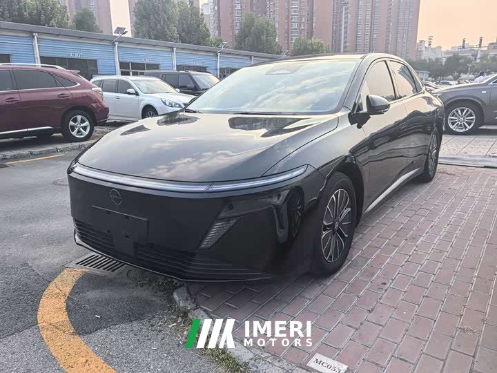 Nissan N6 180 Max - ავტომობილი ჩინეთიდან