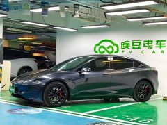 Tesla Model 3 2026 High-Performance AWD Version - ფოტო 2