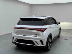 BYD Dolphin 401km Knight Edition - ფოტო 7