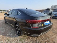 Volkswagen Passat Outstanding Edition 380TSI Dragon Prestige - ფოტო 8