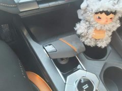 Changan UNI-V 2.0T Edition - ფოტო 16