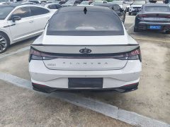 Hyundai Elantra 1.5L CVT Luxury - ფოტო 7