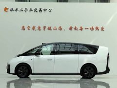 Li Auto Li Xiang MEGA Ultra - ფოტო 4
