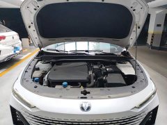 Changan UNI-V 2022 1.5T Deluxe - ფოტო 16