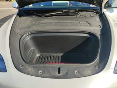 Tesla Model Y Rear-Wheel Drive - ფოტო 10
