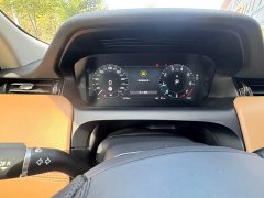 Land Rover Discovery Sport Luxury Custom Edition - ფოტო 8