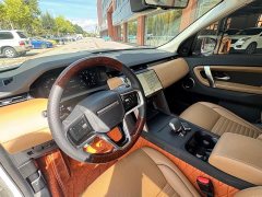 Land Rover Discovery Sport Luxury Custom Edition - ფოტო 9