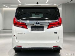 Toyota Alphard Hybrid 2.5L Luxury - ფოტო 5