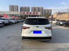 Toyota Sienna 2021 2.5L Hybrid Platinum Edition - ფოტო 8