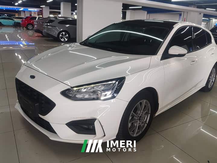 Ford Focus 2021 Hatchback EcoBoost 180 Automatic Trend - ავტომობილი ჩინეთიდან