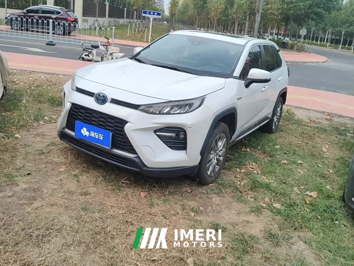 Toyota Venza 2020 Hybrid 2.5L E-CVT FWD Luxury - ავტომობილი ჩინეთიდან